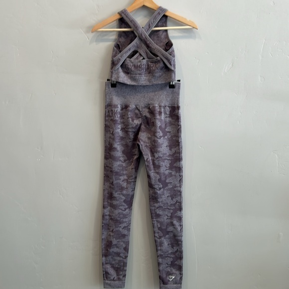 Gymshark Matching Camo Set - Picture 7 of 12